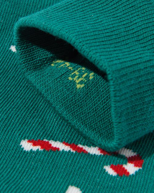 chaussettes à arbre de noël rouge