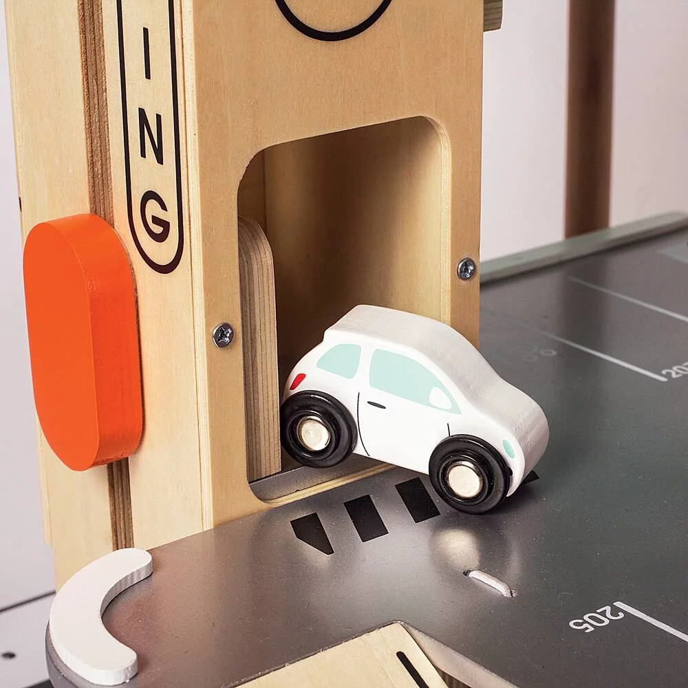 GRAND PARKING