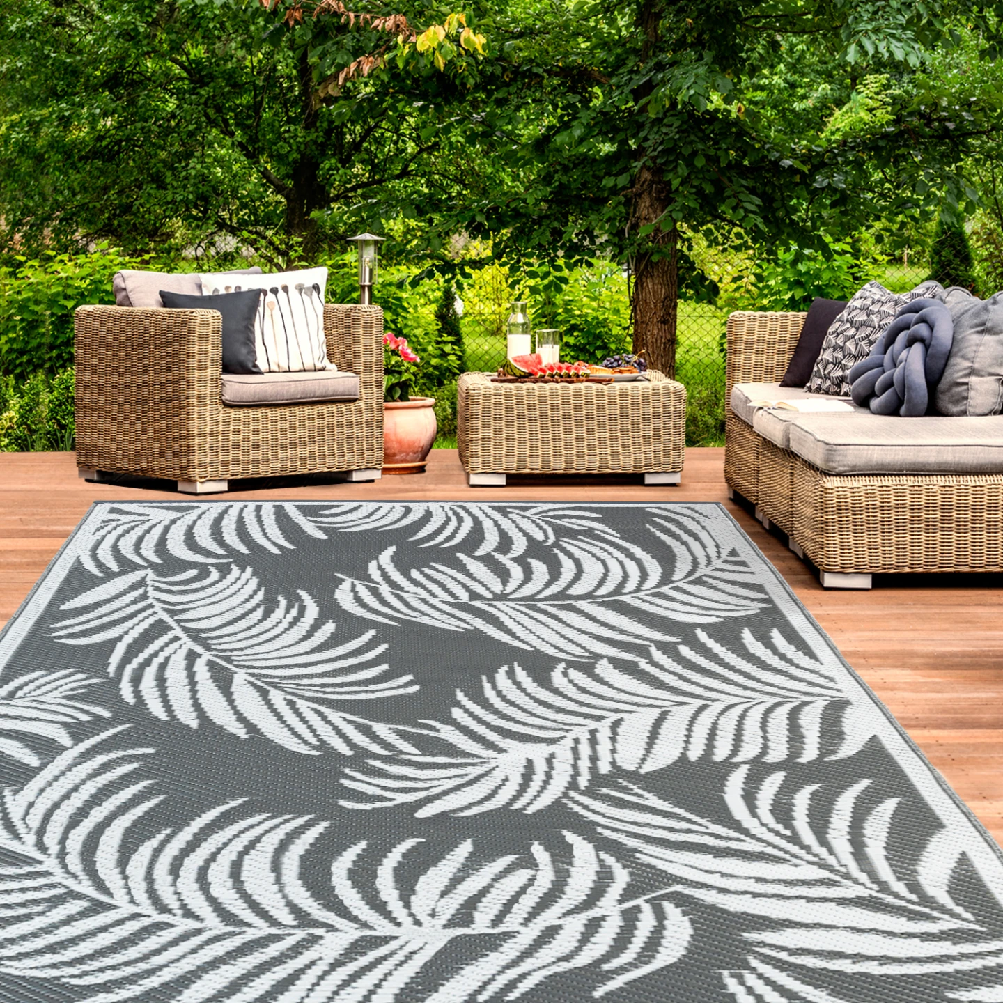 Tapis extérieur COCO tropical gris et blanc 180 x 280 CM