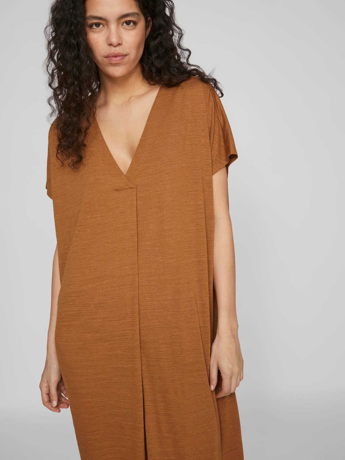 Vila  Vibrielle V-neck midi kjole - Rubber