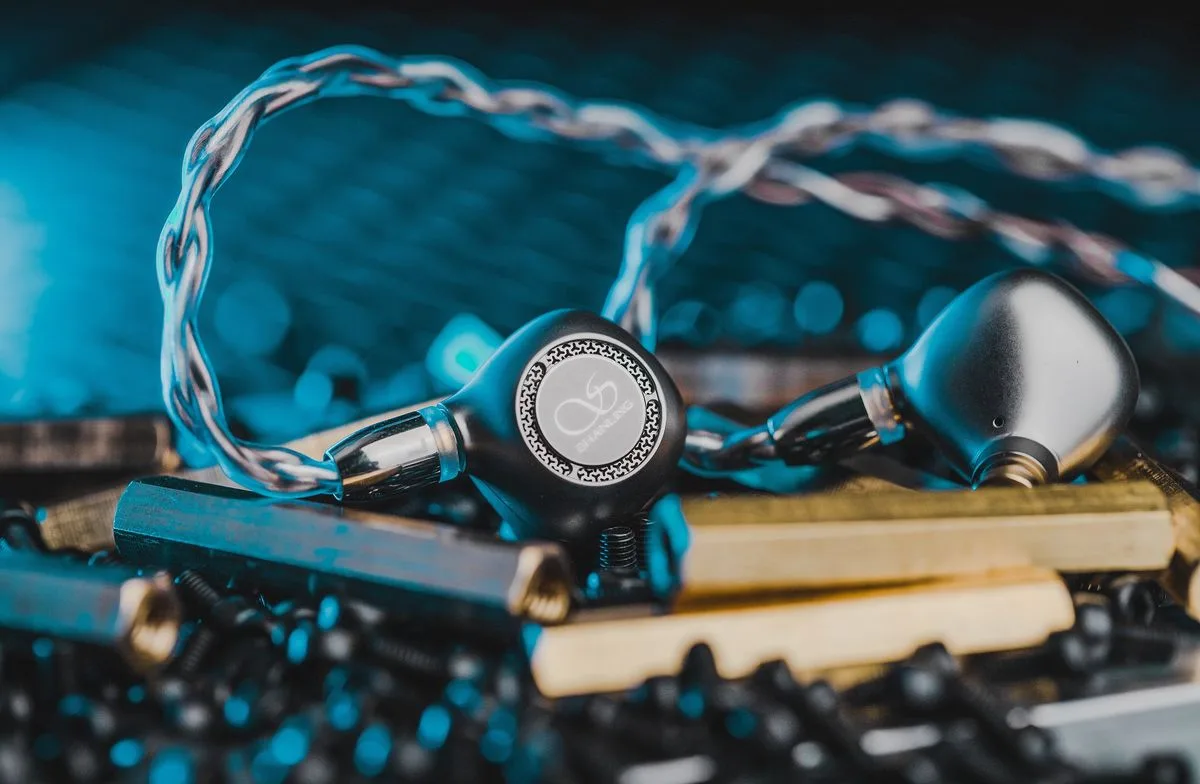 Shanling MG800 Écouteurs intra-auriculaires