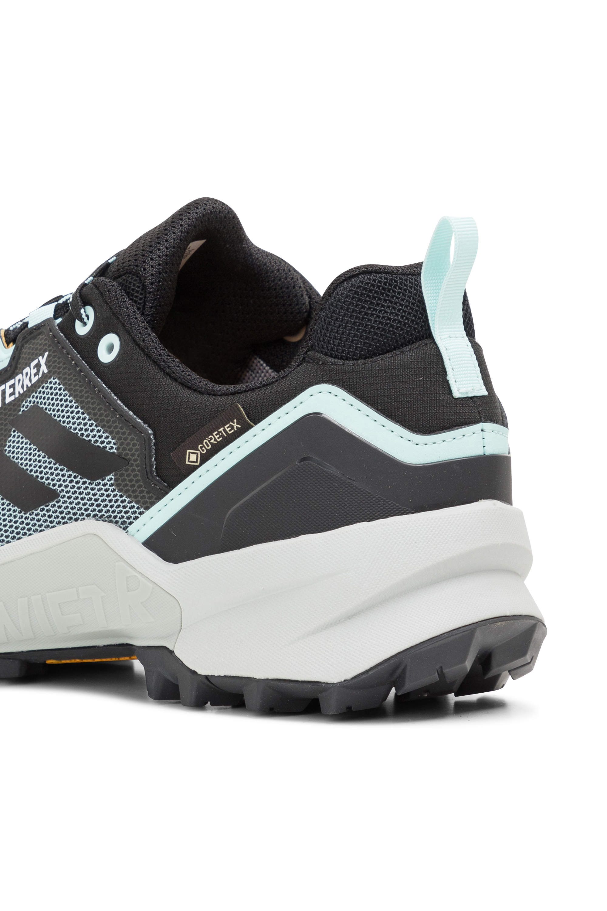 ADIDAS Baskets basses TERREX SWIFT R3 GTX Noir