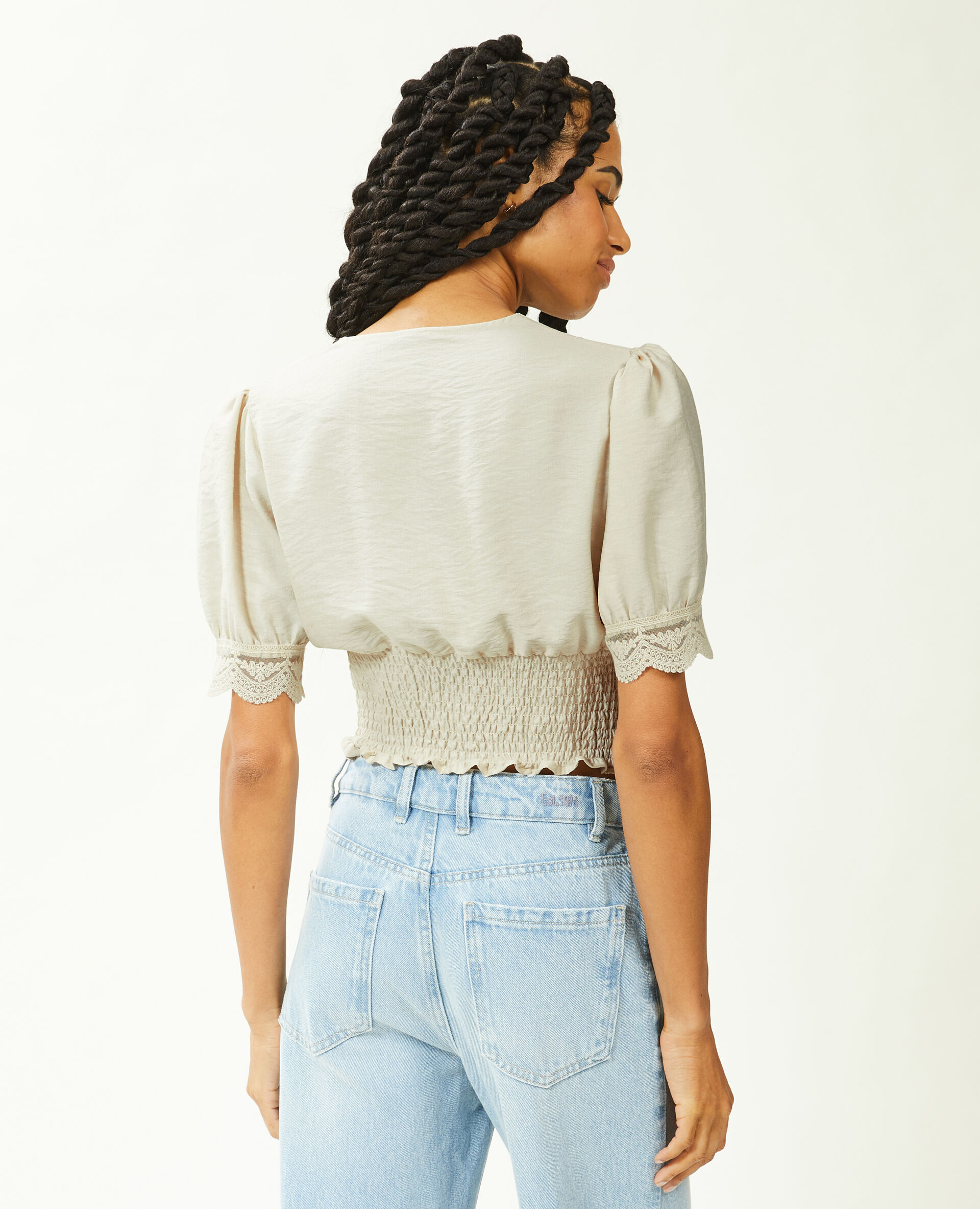Top court croisé avec dentelle - Beige