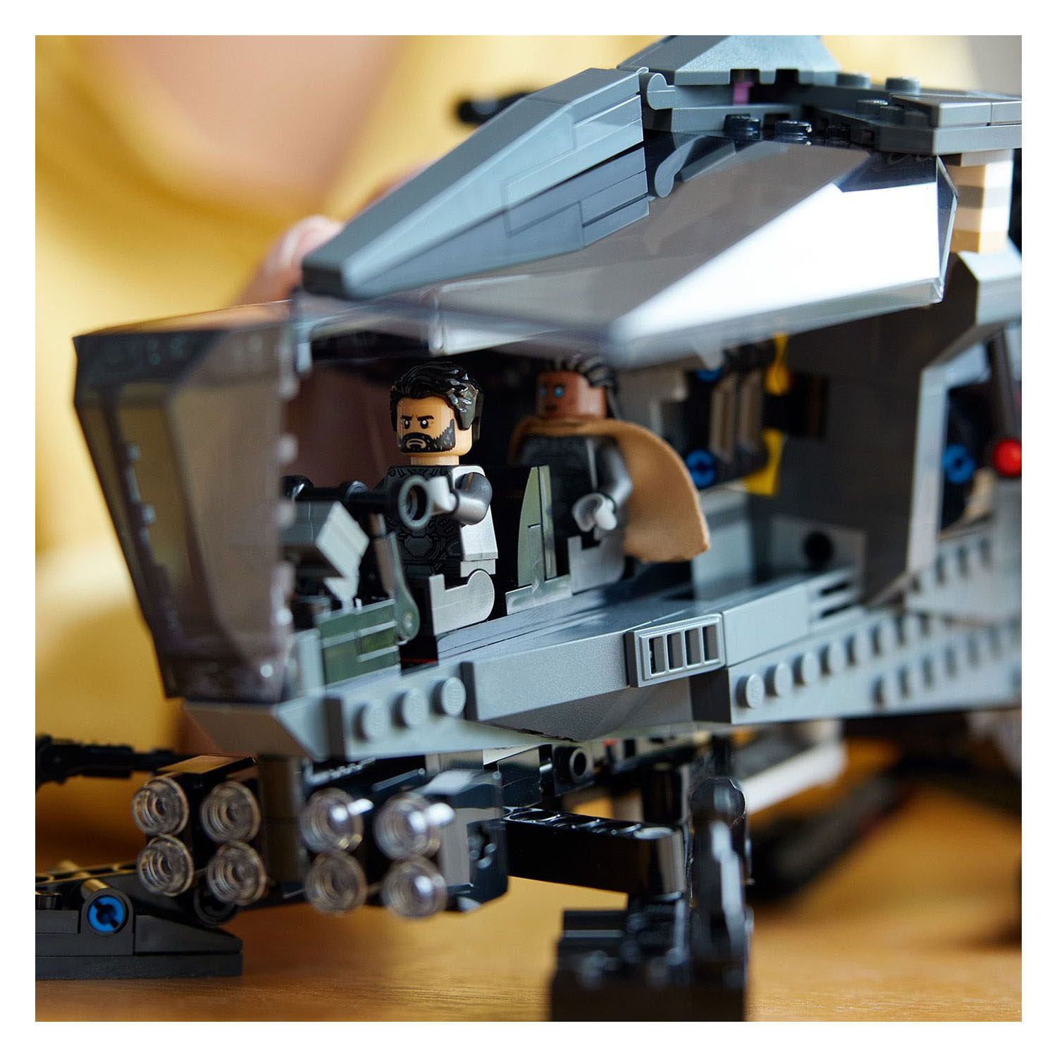 LEGO ICONS 10327 Dune Atreides Royal Ornithopter
