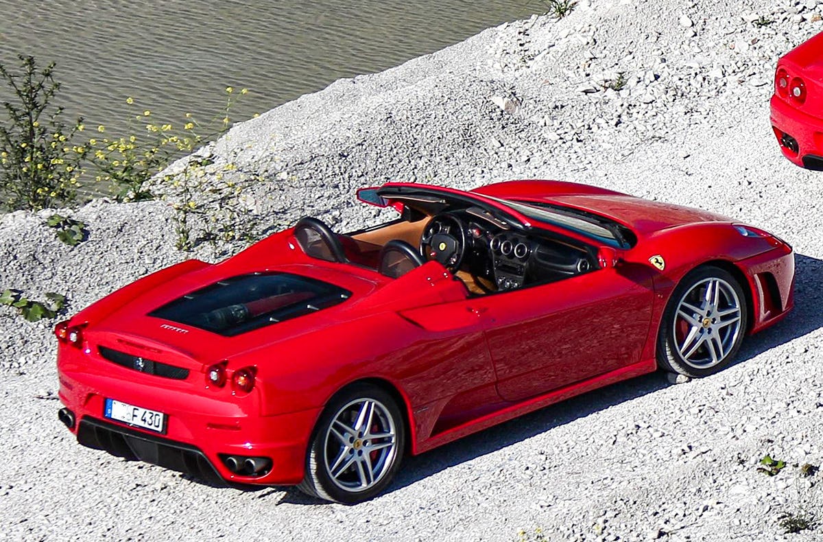 Ferrari F430 fahren in Bad Zwischenahn als Geschenk |mydays