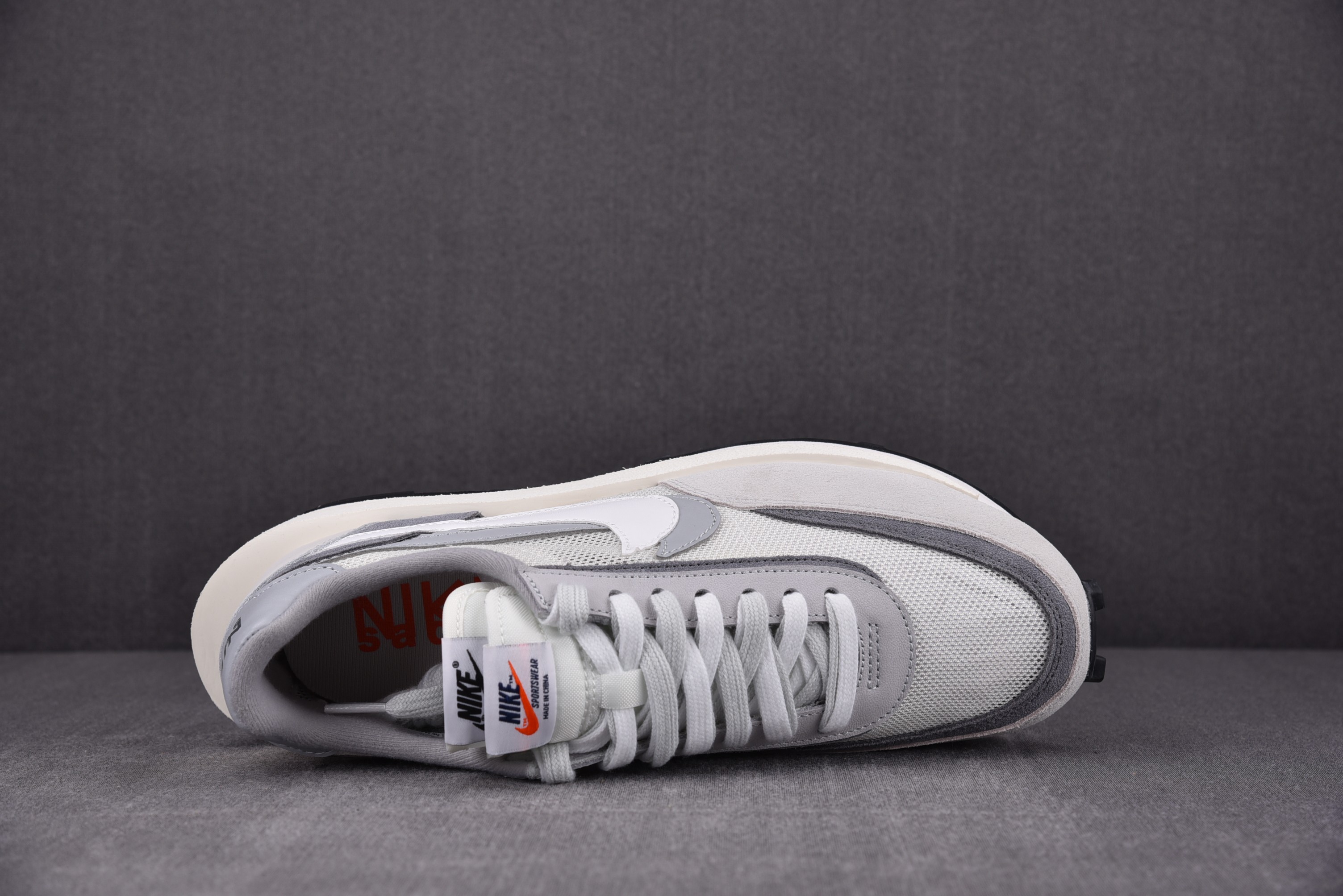Nike LD Waffle Sacai White Grey