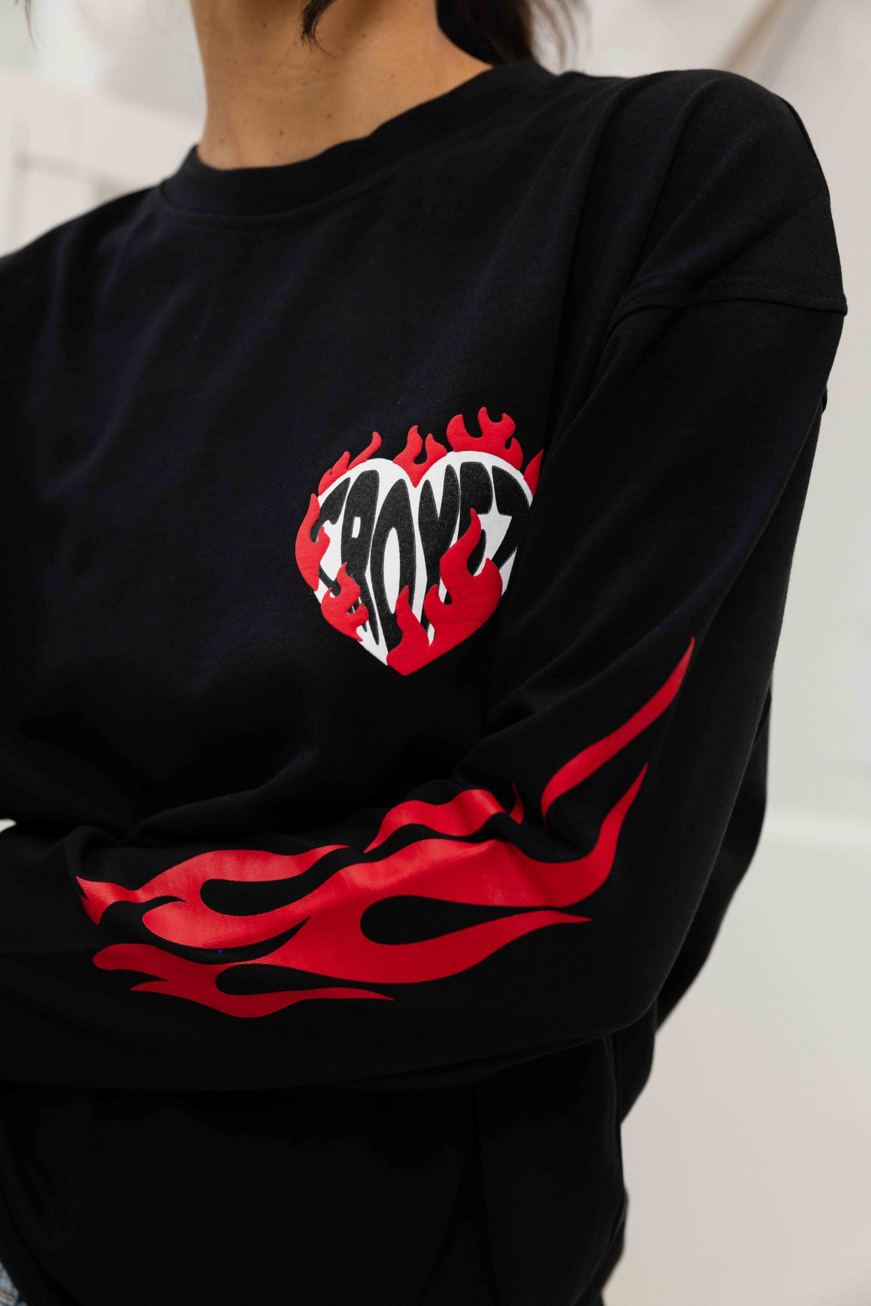 Croyez Heart On Fire Longsleeve T-Shirt Dames Zwart
