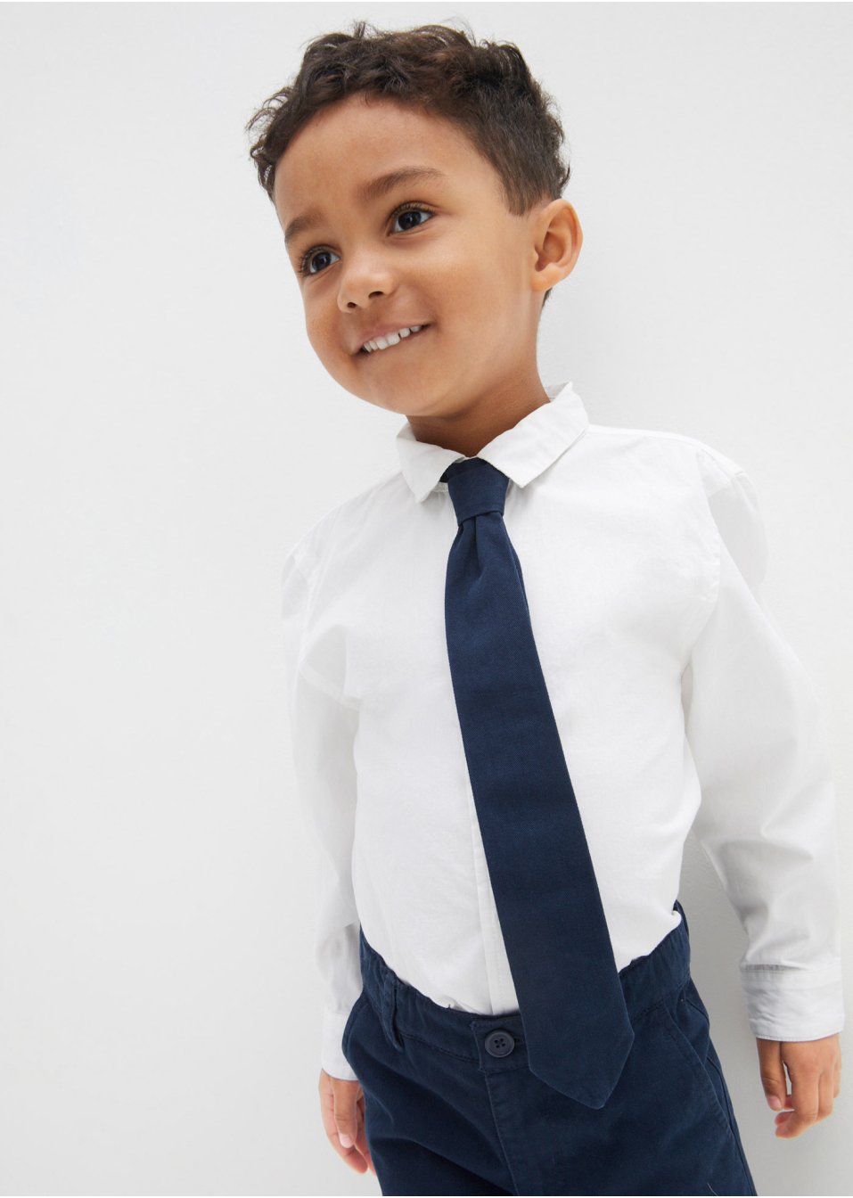Ensemble festif bermuda, chemise et nœud papillon pour garçon (Ens. 3 pces.)