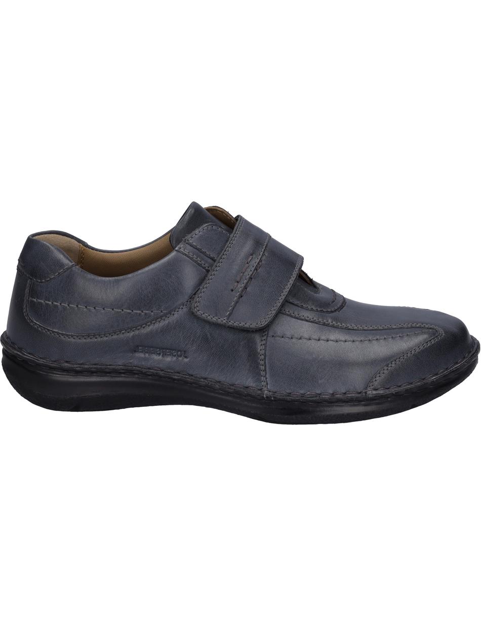 Slipper Alec, ocean