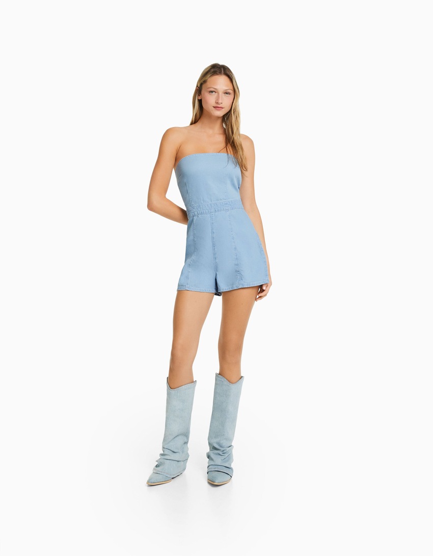 Macacão curto de jeans