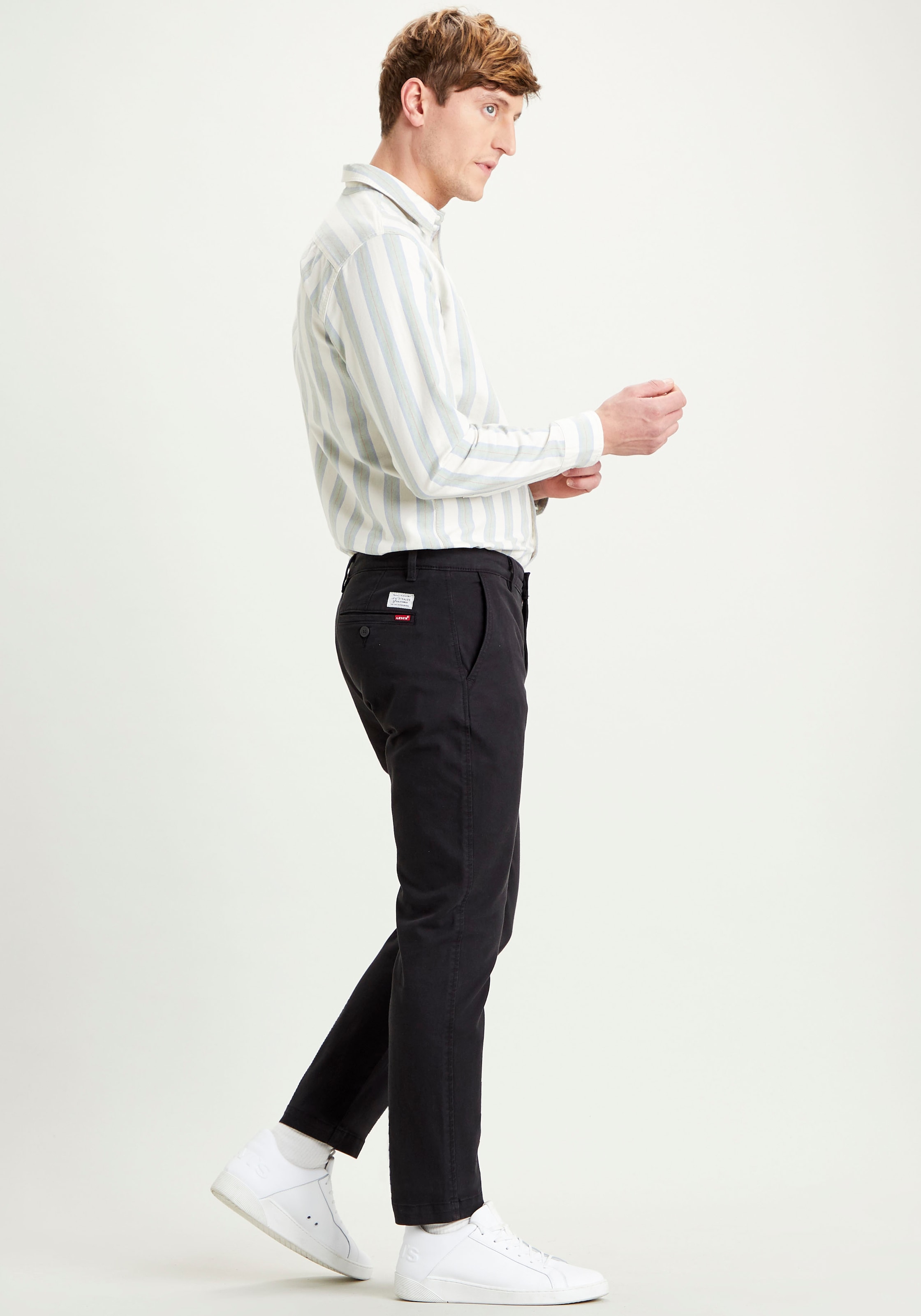 Levi's® Chinohose »LE XX CHINO SLIM TAPER«  mit Markenlogo