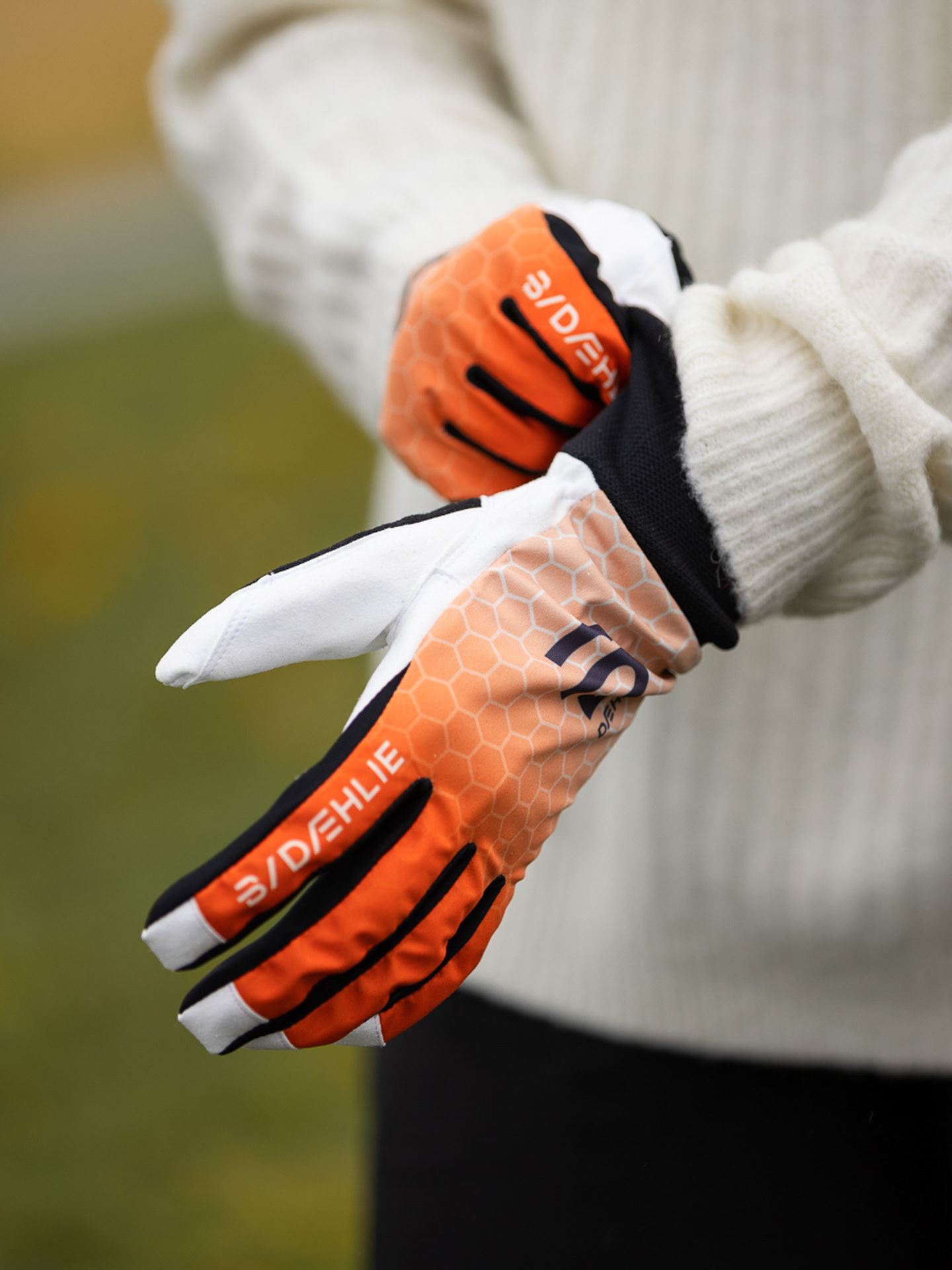 Glove Race