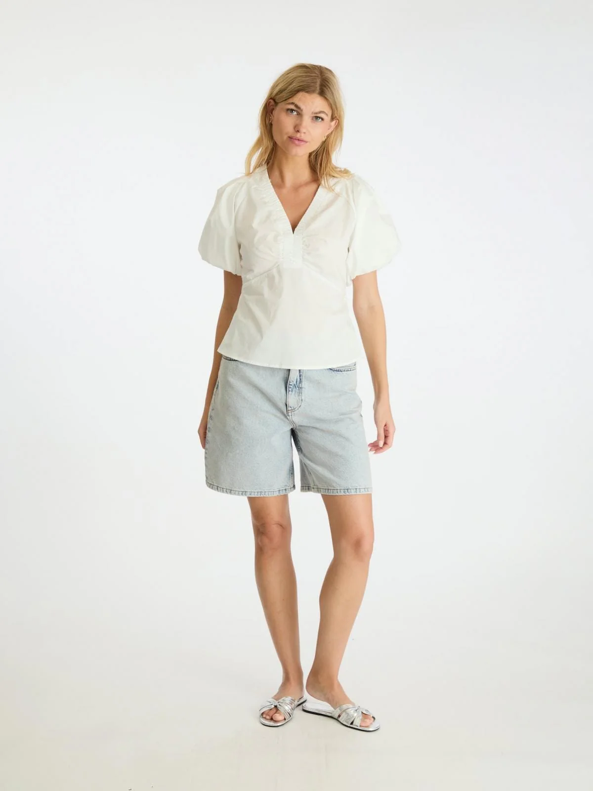 Neo Noir Irina Poplin Blouse white
