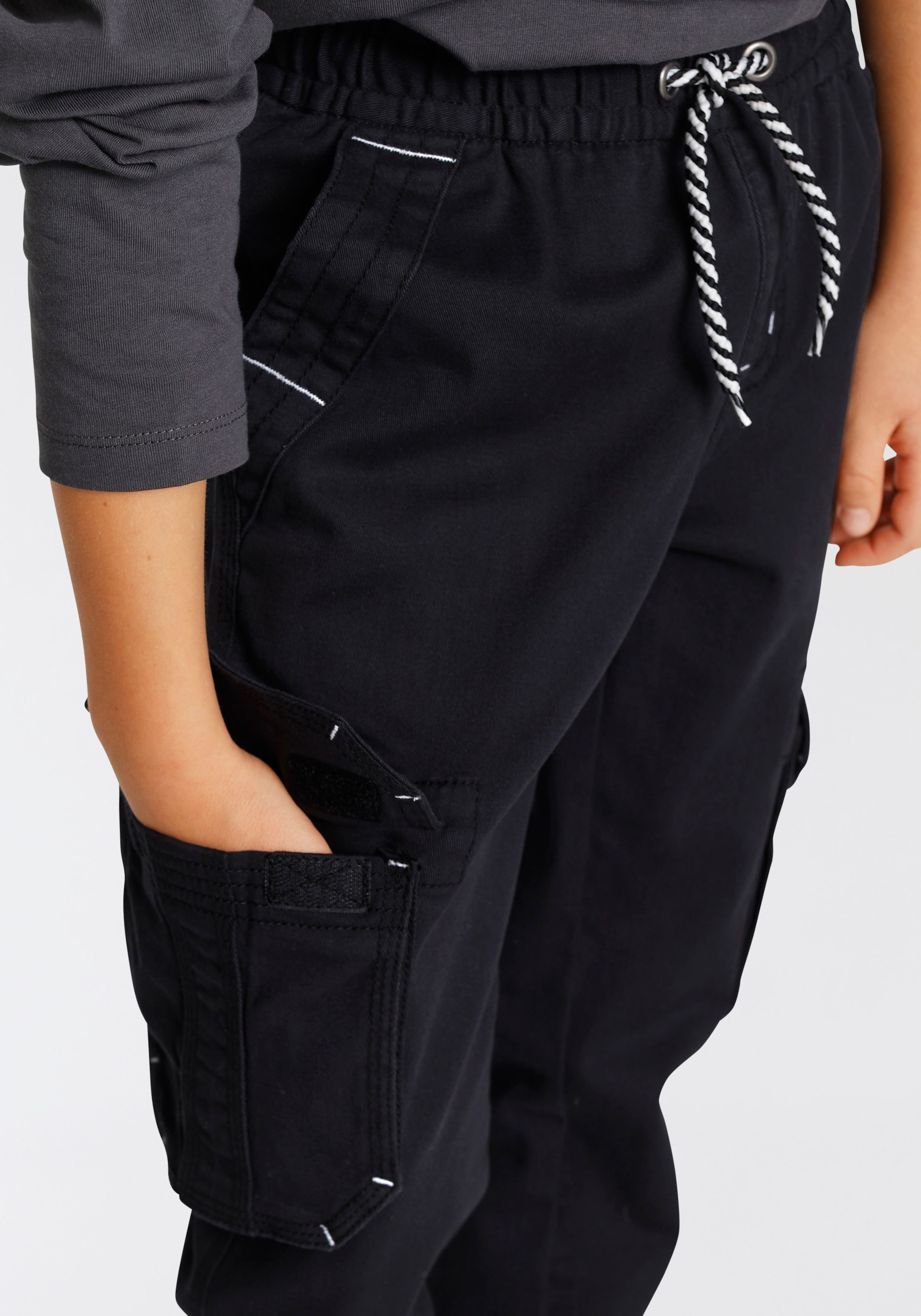 KIDSWORLD Cargohose », bequeme Schlupfform mit Stretch«  für Jungen