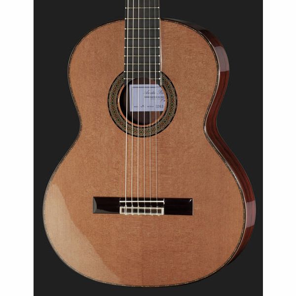Amalio Burguet 2M Cedar w/Case