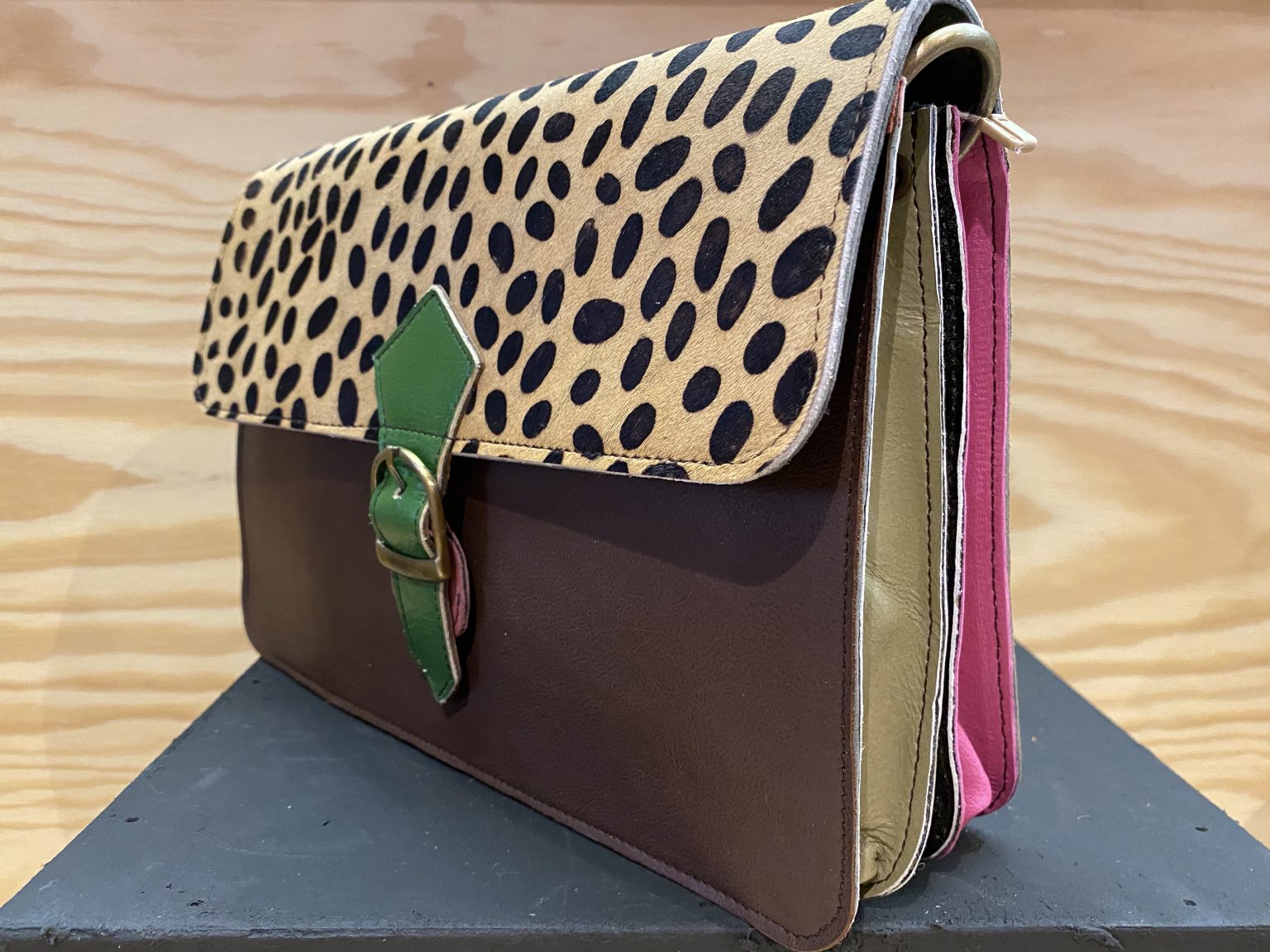 Unique Brand Leren Crossbody Tas Gesp Vacht