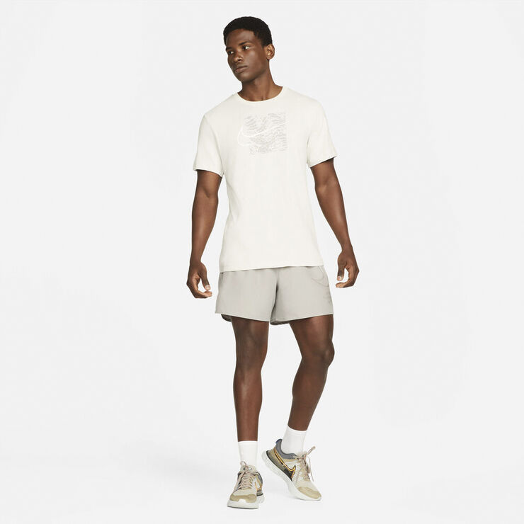 Nike Dri Fit Run Division Challenger 5