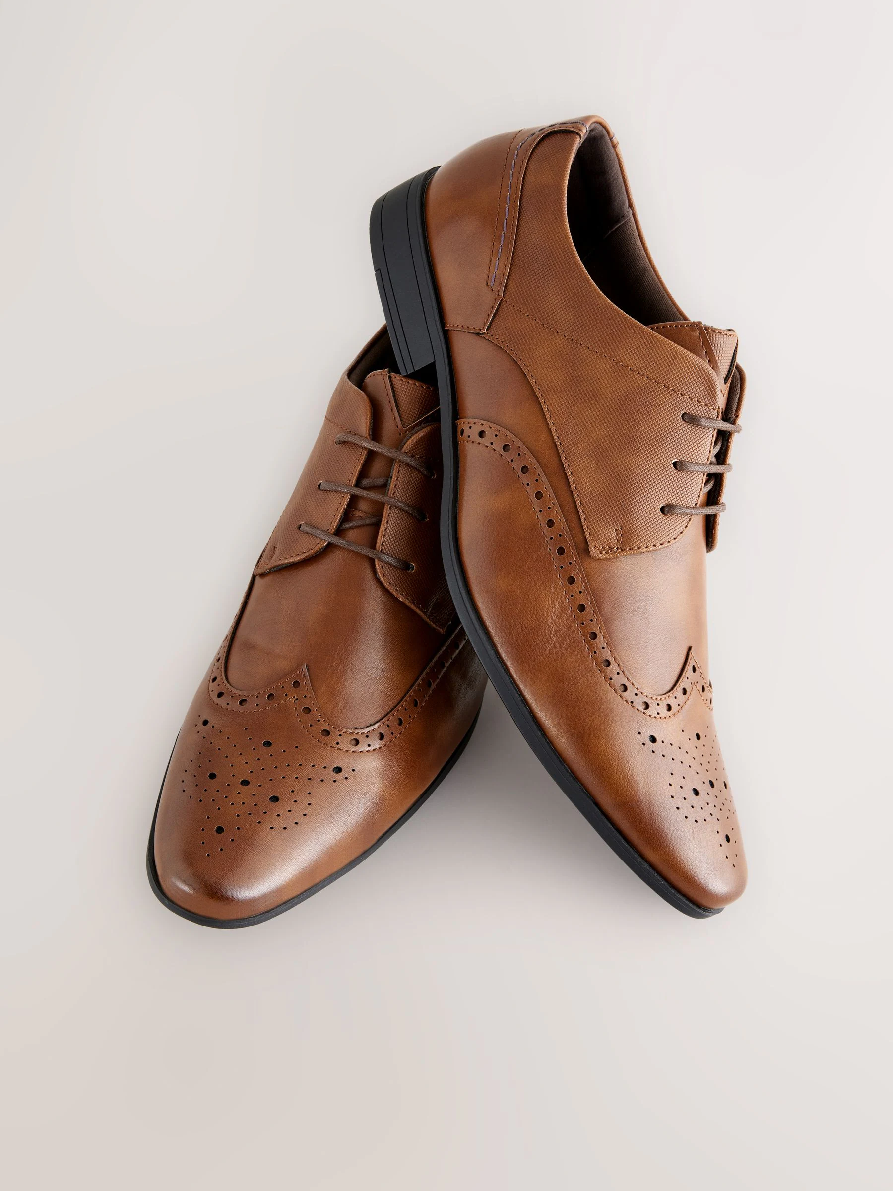 Lichtbruin - Standaard pasvorm - Brogueschoenen