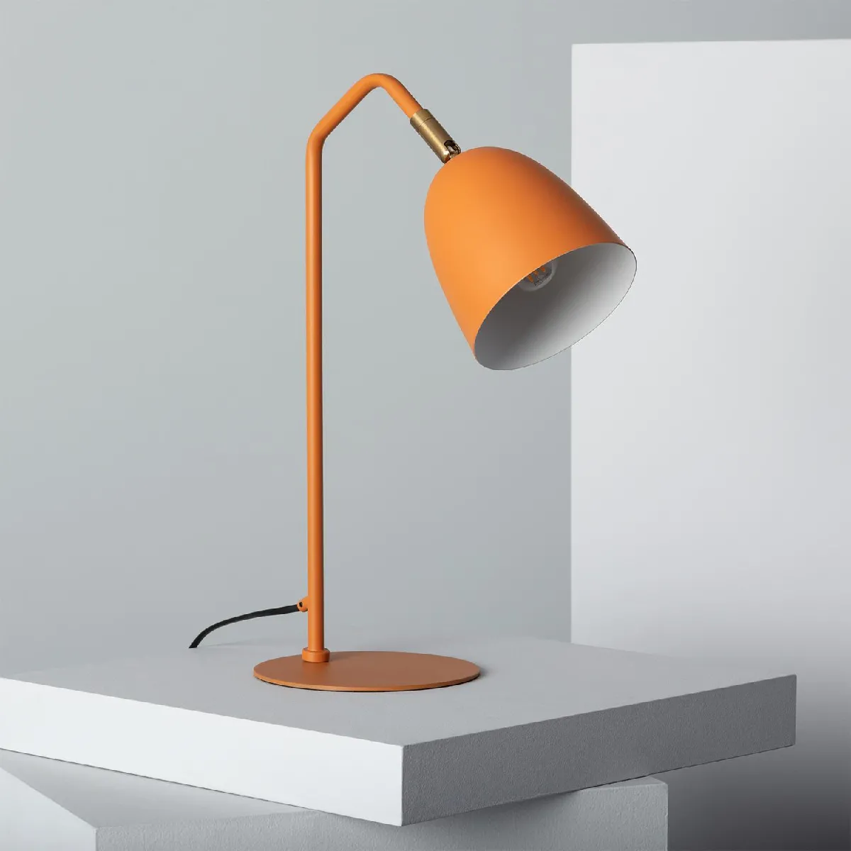Ledkia Areso Orange Safran