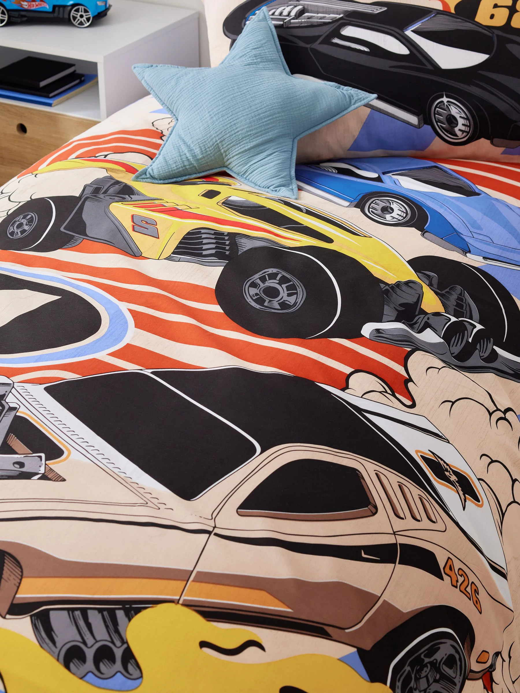Hot Wheels omkeerbare polykatoenen dekbedovertrek- en kussensloopset voor eenpersoonsbed