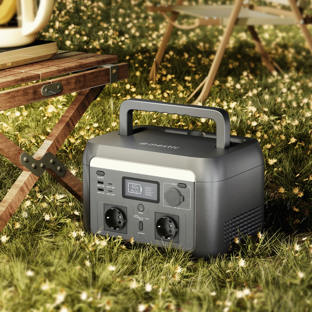 Mestic MPS-1000 powerstation