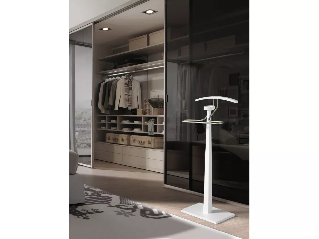 Valet de nuit - H112cm x L46cm x P34cm - hêtre massif blanc - Monolithe