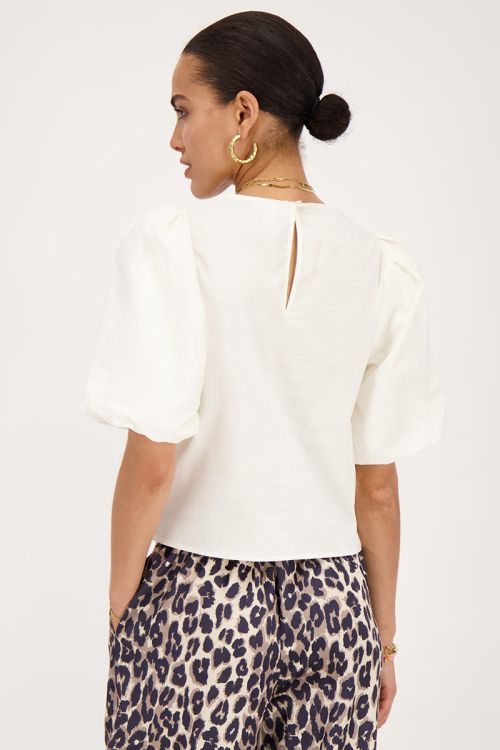 Witte top met pofmouwen