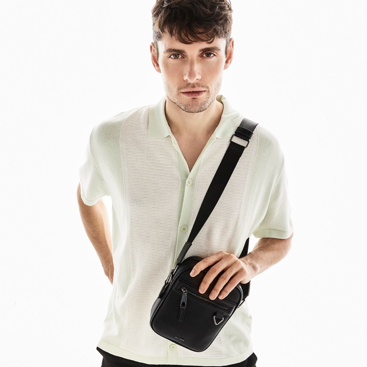 Iike Black Men Bags & Wallets