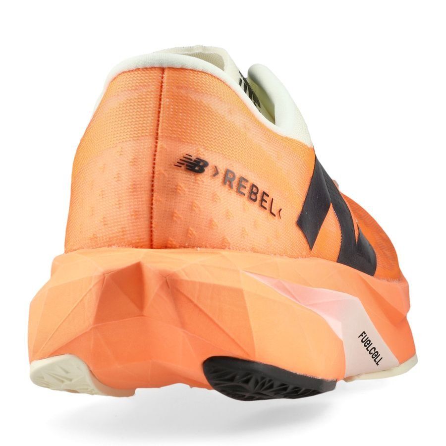 New Balance Chaussures de Running FuelCell Rebel V4 - Hot Mango/Blanc