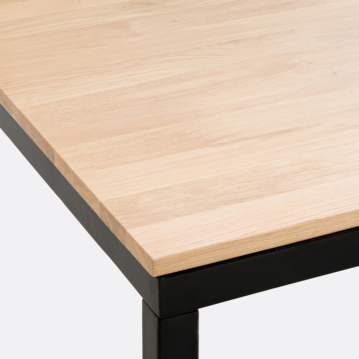 LA REDOUTE INTERIEURS<br>Mesa quadrada em carvalho e aço, 8 pessoas, Nairobi