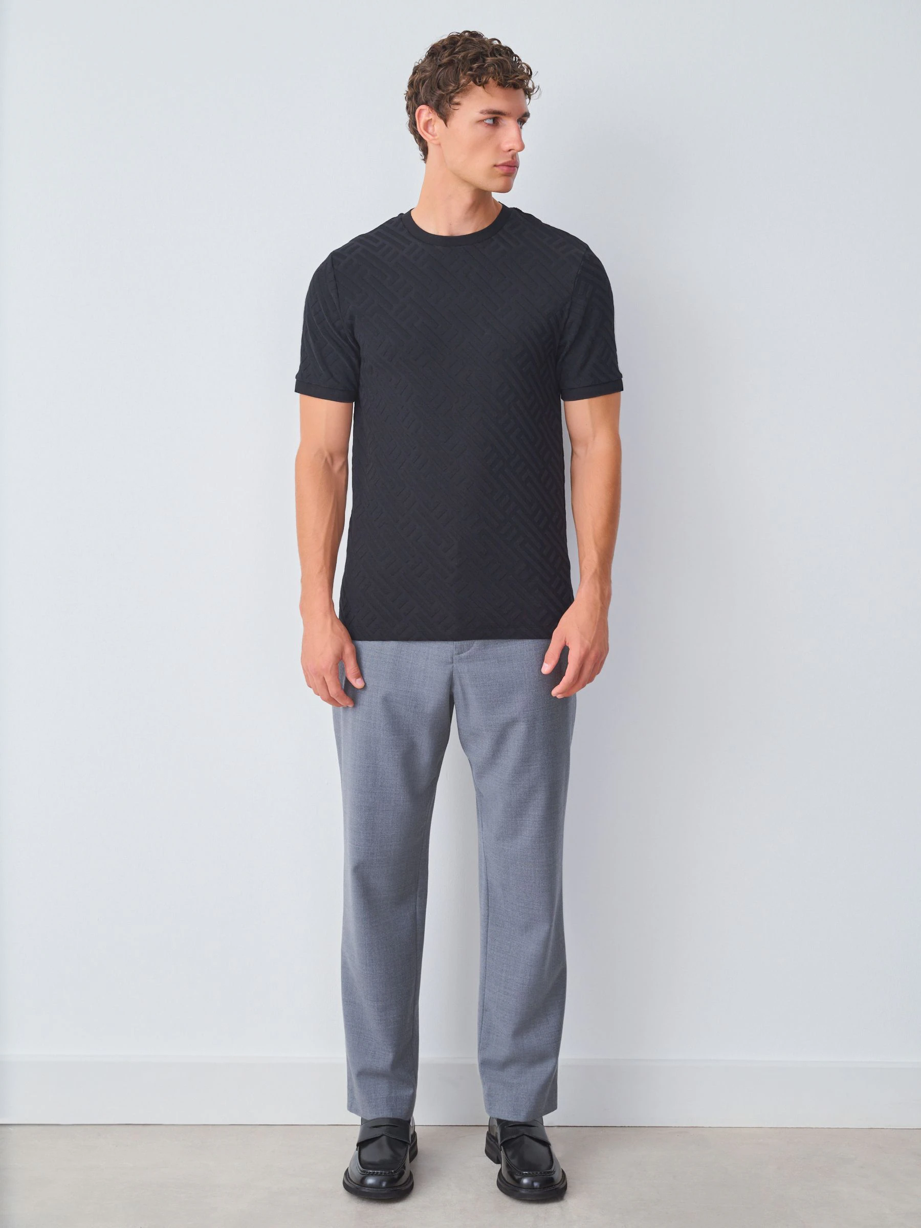 Zwart - Modieus T-shirt met textuur