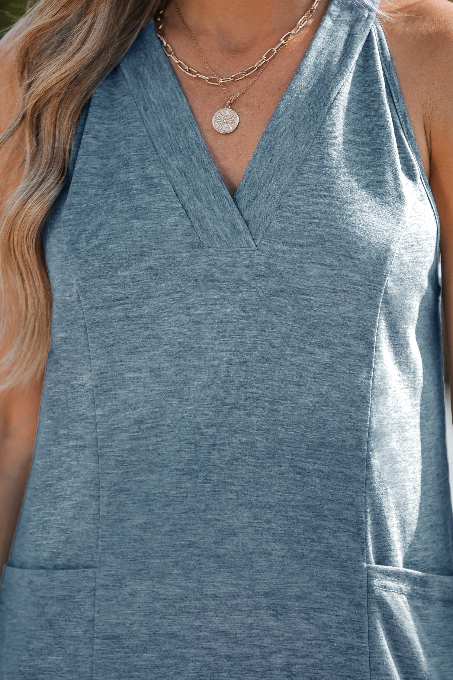 Robe à poches en jersey à col en V bleue