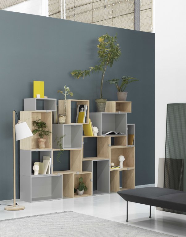 Muuto Stacked 2.0 kast medium met deur eiken