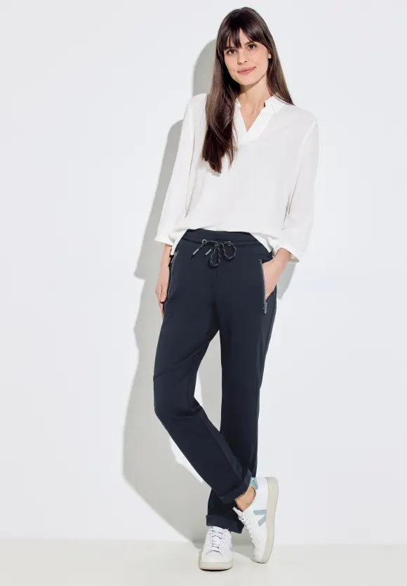 Casual Fit Hose - universal blue