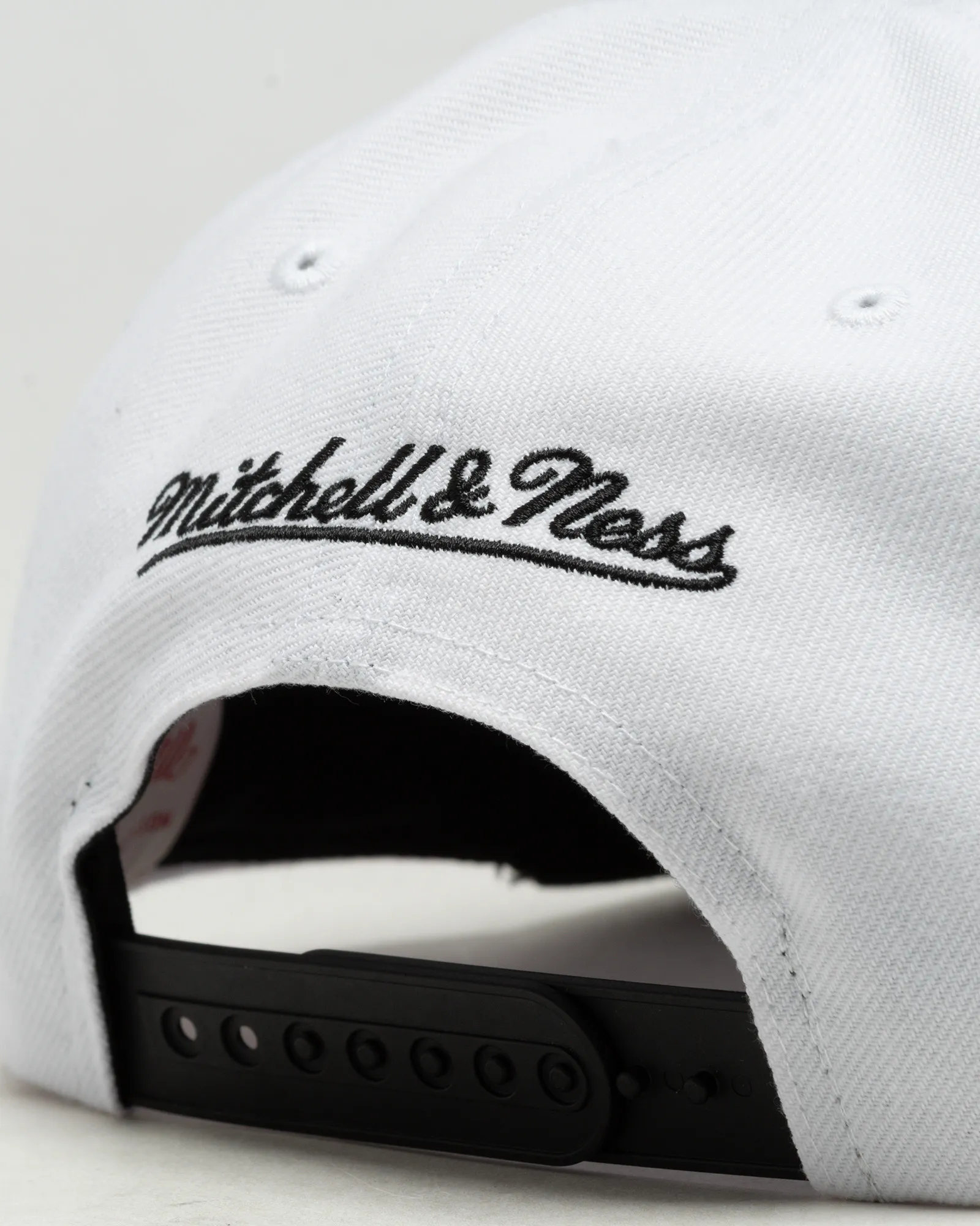 Mitchell & Ness NBA CEMENT TOP SNAPBACK KNICKS
