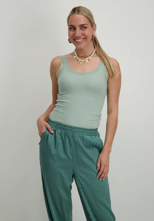 Only Top Sara sharai 15345994