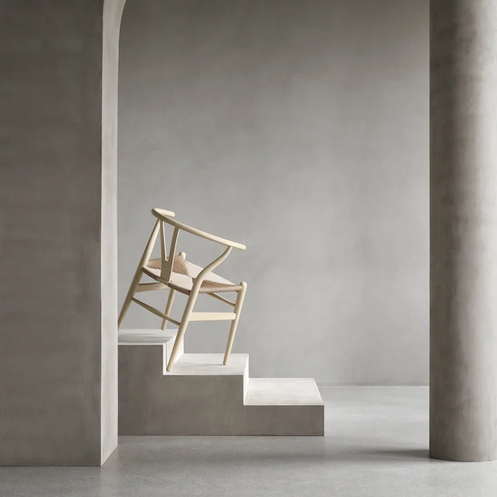Carl Hansen - CH24 Wishbone Chair, Eiche geseift / Naturgeflecht