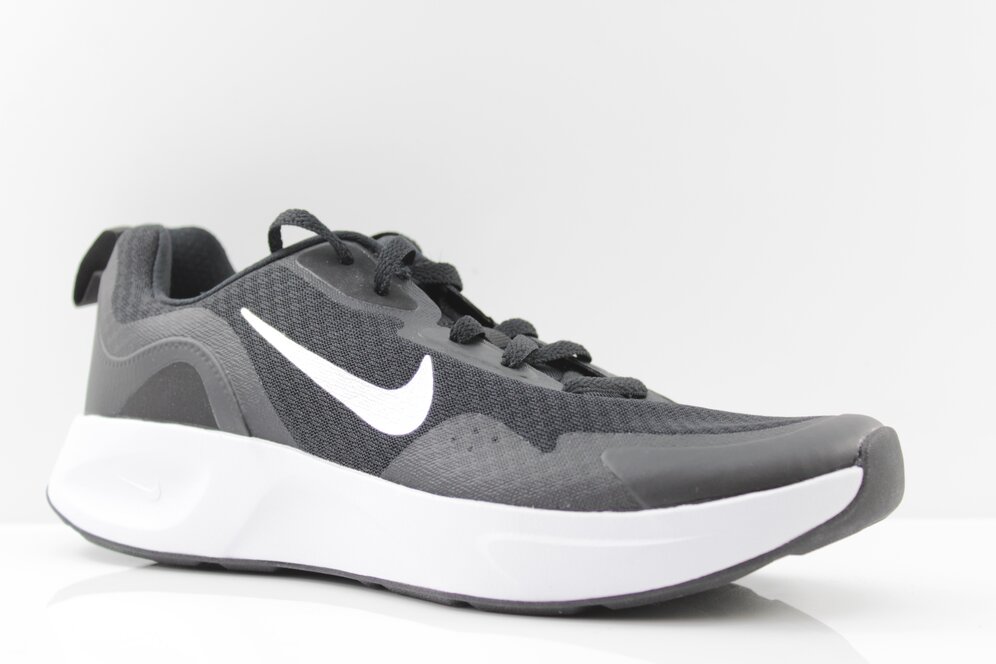 Nike Sneaker