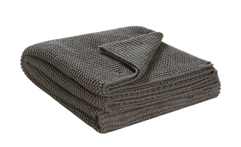 HOME STORY Strick Plaid