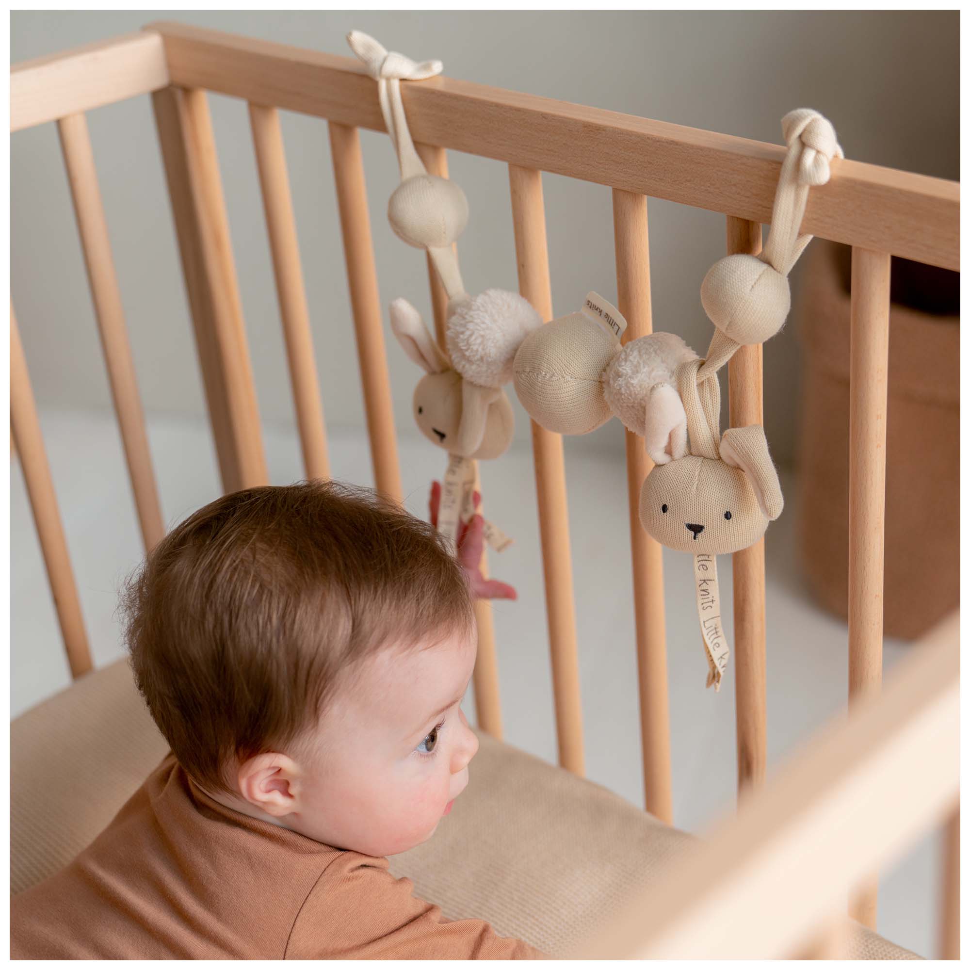 Prénatal wagenspanner Little Knits Ecru Melange