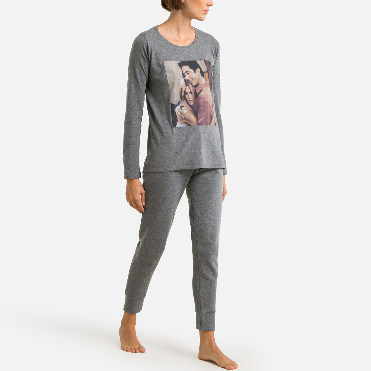 AMIGOS<br>Pijamas e roupas de casa Amigos