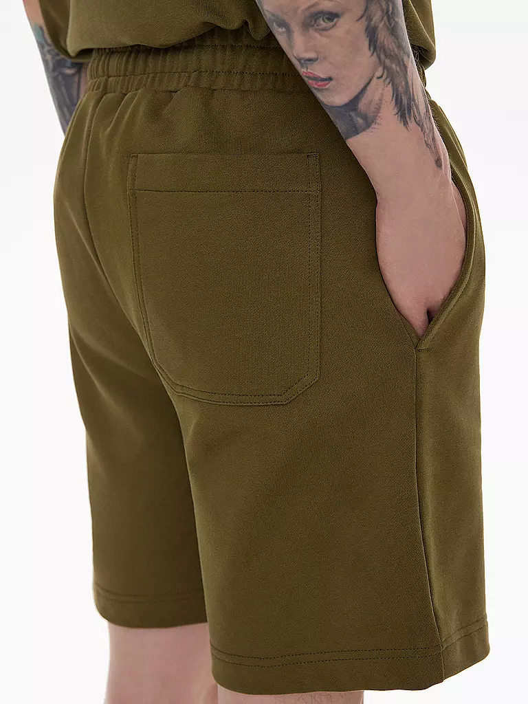 HELMUT LANG Shorts olive