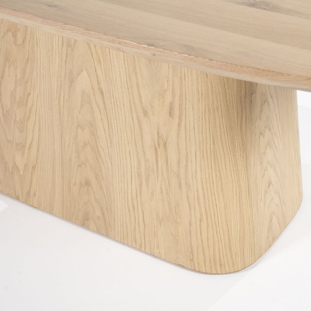 Eleonora   Nola Eettafel
