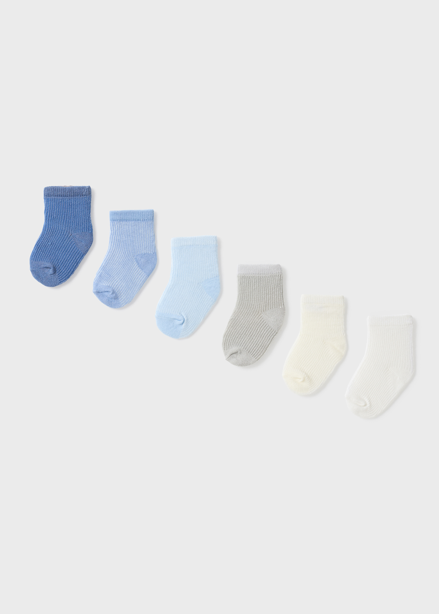 Pacote com 6 pares de meias para recém-nascido