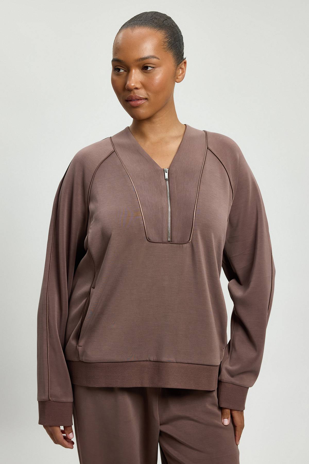 KarenMillen Sweat-shirt Grande Taille Premium Luxe À Fermeture Éclair Et Col En V