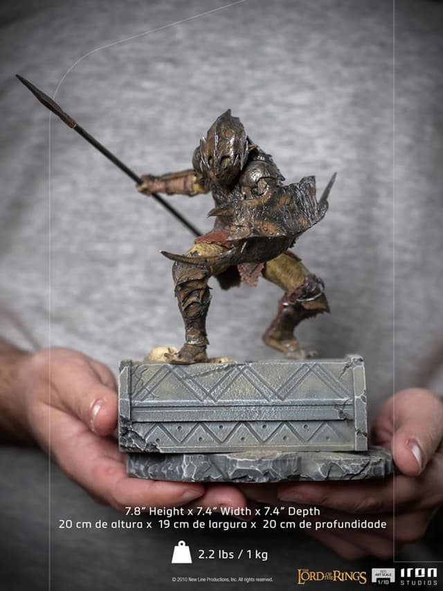 Iron Studios Ringenes Herre kriger actionfigur (Uruk-hai)