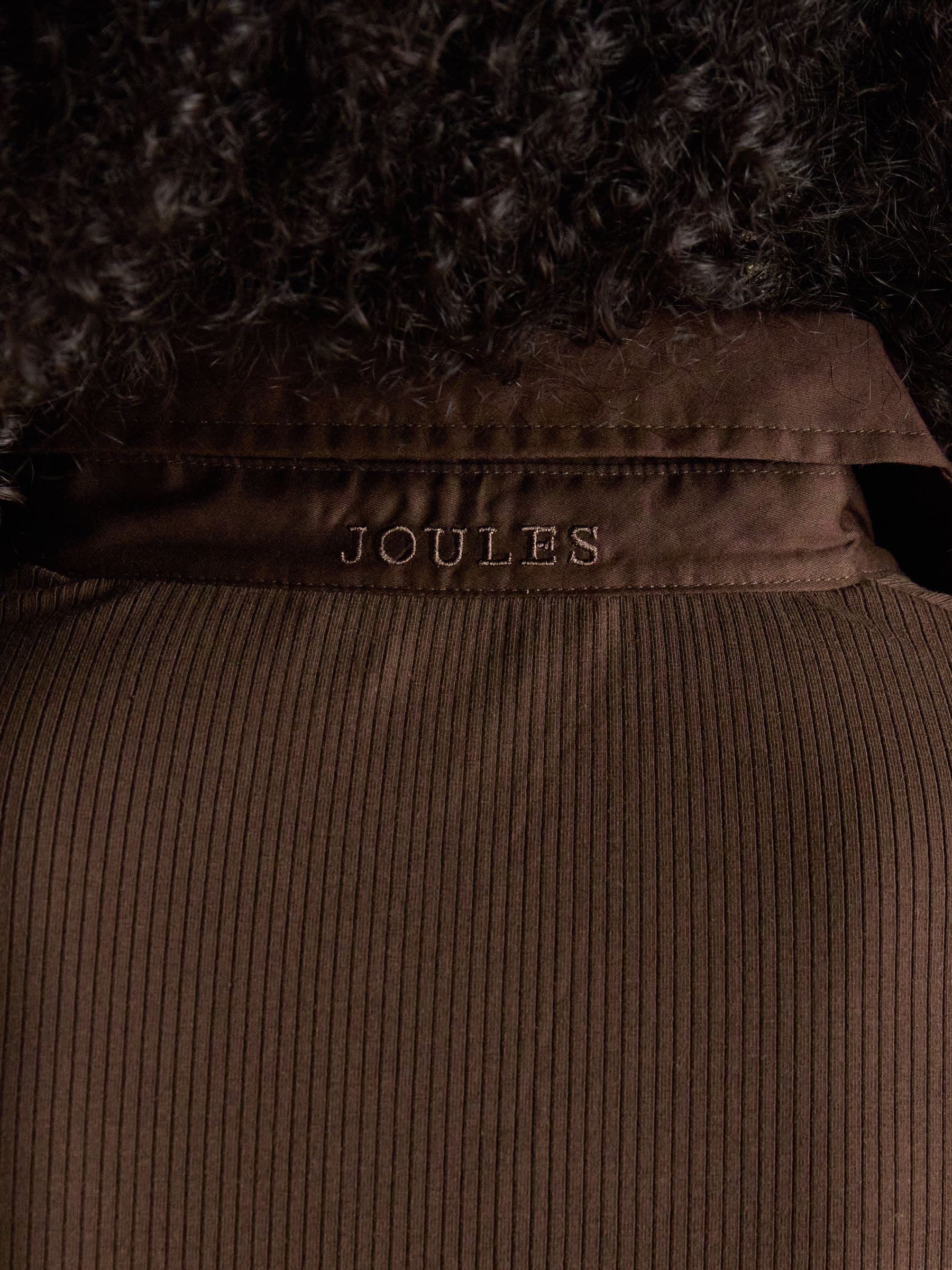 Chocoladebruin - Anita Cotton-Rich Long Sleeve Ribbed Jersey Shirt