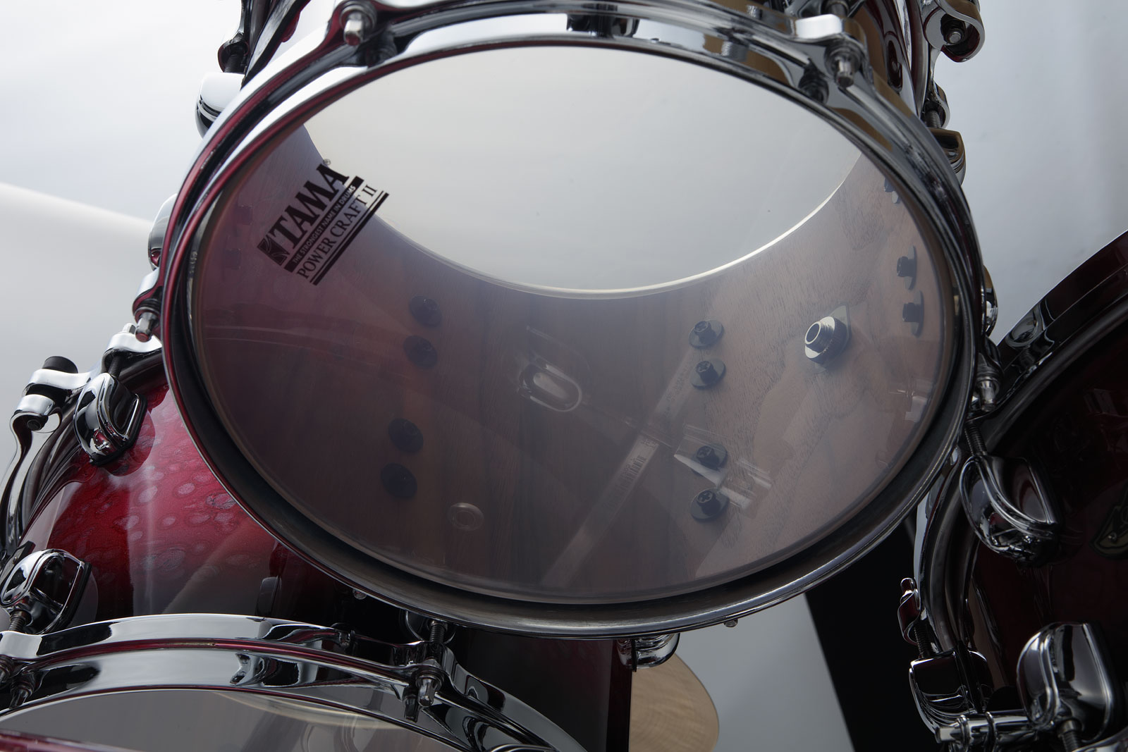 TAMA STARCLASSIC WALNUT/BIRCH STUDIO 22 MOLTEN DARK RASPBERRY FADE