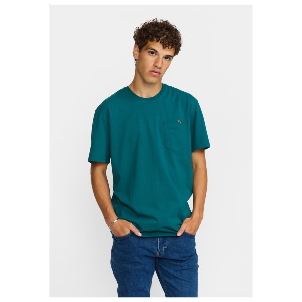 Revolution - Application Pocket T-Shirt - T-shirt