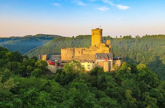 Schlosshotel in Brodenbach auf der Ehrenburg